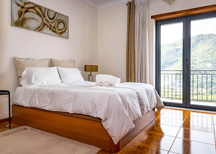 Fraga Douro House, Douro Valley רסנדה