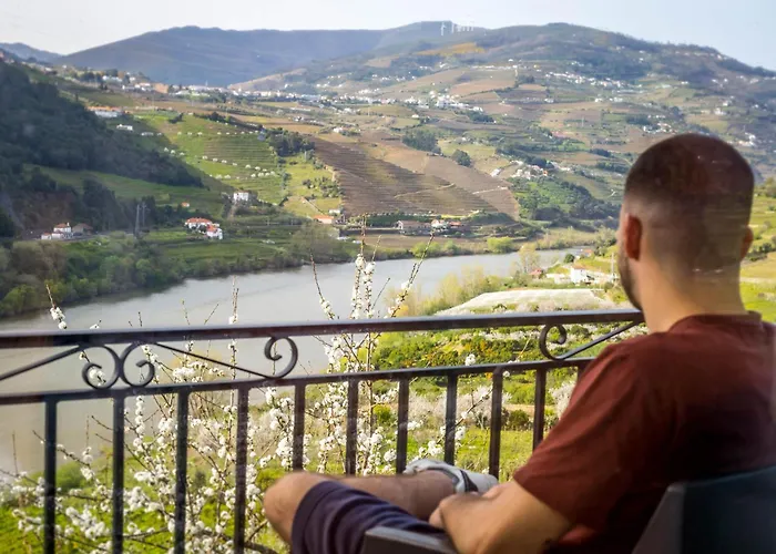 Fraga Douro House, Douro Valley בית נופש *